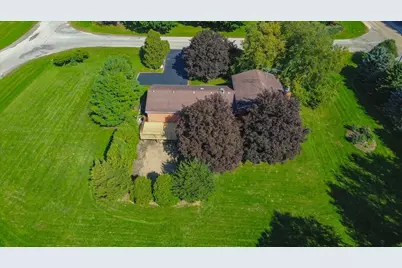 12504 Pine Drive, Genoa, IL 60135 - Photo 44
