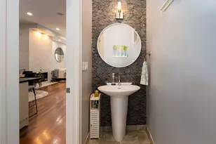 1081 N Marshfield Ave, Chicago, IL 60622 - Photo 18