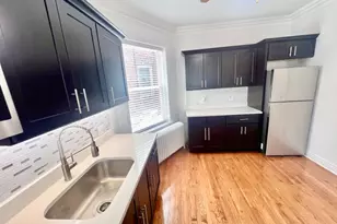6619 Cermak Rd, Berwyn, IL 60402 - Photo 4