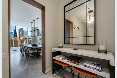30 W Oak Street #7B, Chicago, IL 60610 - Photo 2