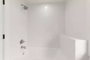 118 N President St, Wheaton, IL 60187 - Photo 36