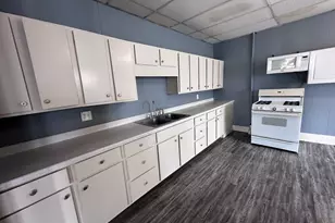 514 E Main St, Hoopeston, IL 60942 - Photo 8