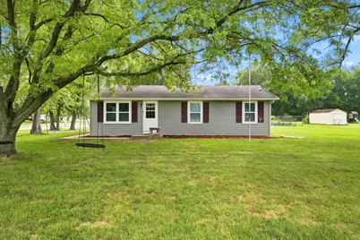 371 N Center Street, Braidwood, IL 60408 - Photo 2