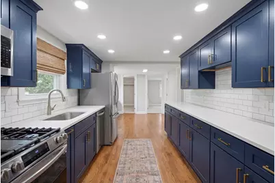 18301 Le Claire Avenue, Country Club Hills, IL 60478 - Photo 10