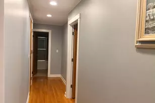 1511 W Pratt Blvd, Chicago, IL 60626 - Photo 4