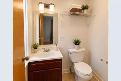 1511 W Pratt Boulevard #1, Chicago, IL 60626 - Photo 10