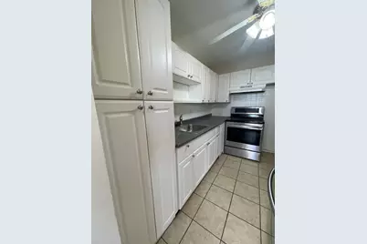 4300 W Ford City Drive #710, Chicago, IL 60652 - Photo 6
