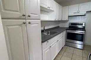 4300 W Ford City Dr, Chicago, IL 60652 - Photo 6