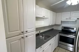 4300 W Ford City Dr, Chicago, IL 60652 - Photo 4