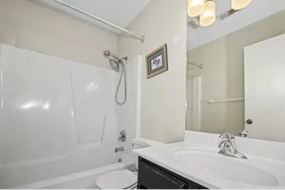 2802 E Lincoln Street #2C, Bloomington, IL 61704 - Photo 16