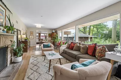 1233 Glenoak Lane, Northbrook, IL 60062 - Photo 2