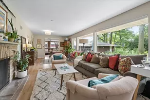 1233 Glen Oak Ln, Northbrook, IL 60062 - Photo 2