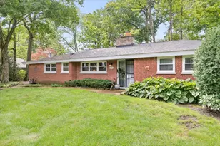 1233 Glen Oak Ln, Northbrook, IL 60062 - Photo 18