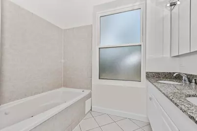 4023 S Calumet Avenue #2N, Chicago, IL 60653 - Photo 16