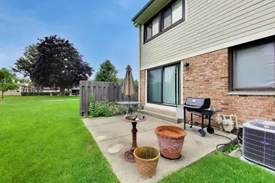 418 Bluebird Lane #418, Deerfield, IL 60015 - Photo 22