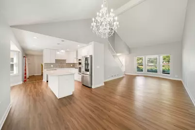 1384 Marble Hill Drive, Lake Zurich, IL 60047 - Photo 4