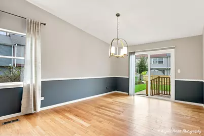 205 Chaparral Circle, Elgin, IL 60120 - Photo 14