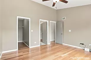 205 Chaparral Cir, Elgin, IL 60120 - Photo 20