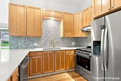 205 Chaparral Circle, Elgin, IL 60120 - Photo 8