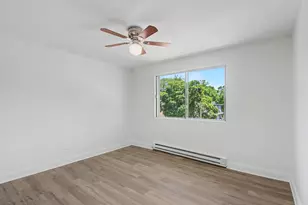727 S Maple Ave, Oak Park, IL 60304 - Photo 10