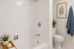 727 S Maple Ave, Oak Park, IL 60304 - Photo 12