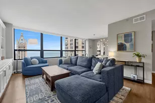 400 E Ohio St, Chicago, IL 60611 - Photo 8