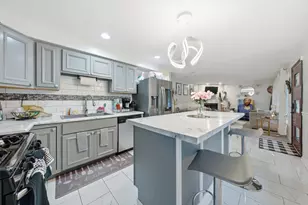 835 W Terrace Dr, Glenwood, IL 60425 - Photo 8