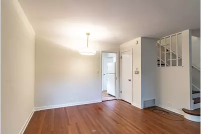 519 1/2 Ridge Road, Wilmette, IL 60091 - Photo 4