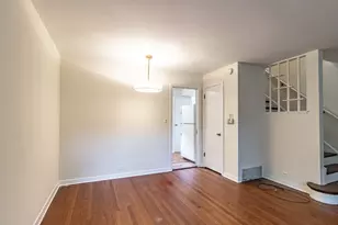 519 1/2 Ridge Rd, Wilmette, IL 60091 - Photo 4