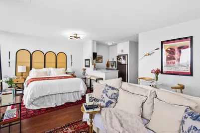 4343 N Clarendon Avenue #2801, Chicago, IL 60613 - Photo 8