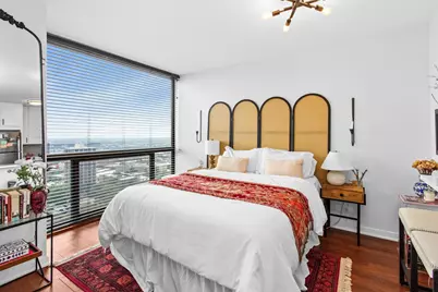 4343 N Clarendon Avenue #2801, Chicago, IL 60613 - Photo 10