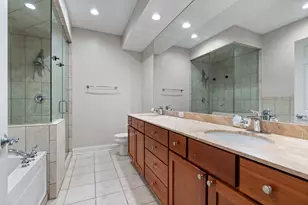 1056 W Lawrence Ave, Chicago, IL 60640 - Photo 12