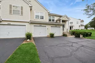1550 Meadowsedge Ln, Carpentersville, IL 60110 - Photo 1