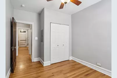 221 N Oak Park Avenue #2E, Oak Park, IL 60302 - Photo 12