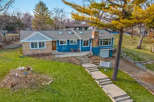 4433 Wildwood Dr, Crystal Lake, IL 60014 - Photo 1