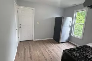 6739 S Laflin St, Chicago, IL 60636 - Photo 2