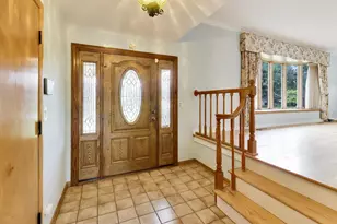 433 Kinkaid Ct, Des Plaines, IL 60016 - Photo 4