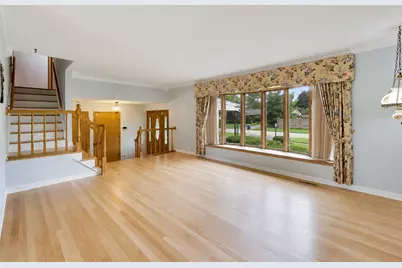 433 Kinkaid Court, Des Plaines, IL 60016 - Photo 6