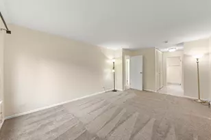 245 S Park Ln, Palatine, IL 60074 - Photo 12