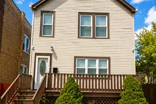 2711 N Marmora Ave, Chicago, IL 60639 - Photo 2
