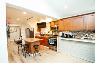 2711 N Marmora Ave, Chicago, IL 60639 - Photo 6