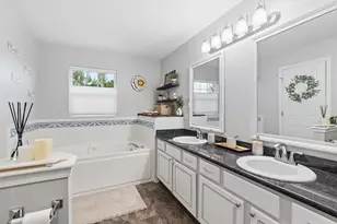 8204 W Rosebury Dr, Frankfort, IL 60423 - Photo 18