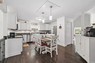 8204 W Rosebury Dr, Frankfort, IL 60423 - Photo 6