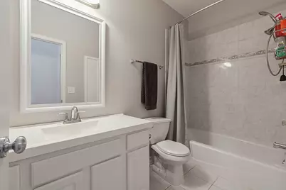 8204 W Rosebury Drive, Frankfort, IL 60423 - Photo 12