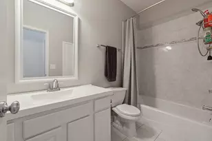 8204 W Rosebury Dr, Frankfort, IL 60423 - Photo 12