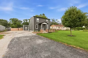 3632 Blackstone Ave, Markham, IL 60428 - Photo 4