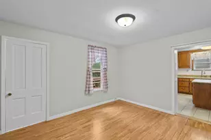 100 Burlington St, Somonauk, IL 60552 - Photo 6