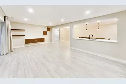 1030 S Fernandez Avenue #2B, Arlington Heights, IL 60005 - Photo 4