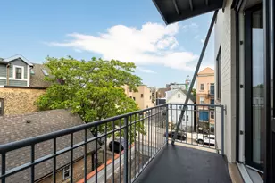 1656 N Bosworth Ave, Chicago, IL 60642 - Photo 20