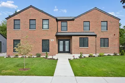 3810 W North Shore Avenue, Lincolnwood, IL 60712 - Photo 1